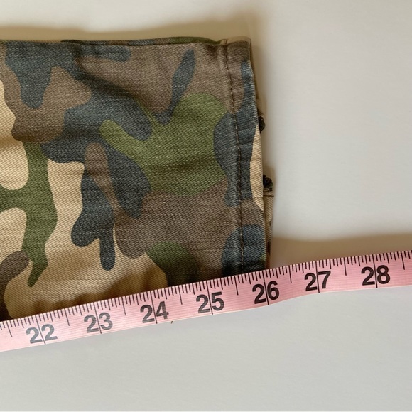 Women’s Skinny Camouflage Pants - Picture 10 of 10